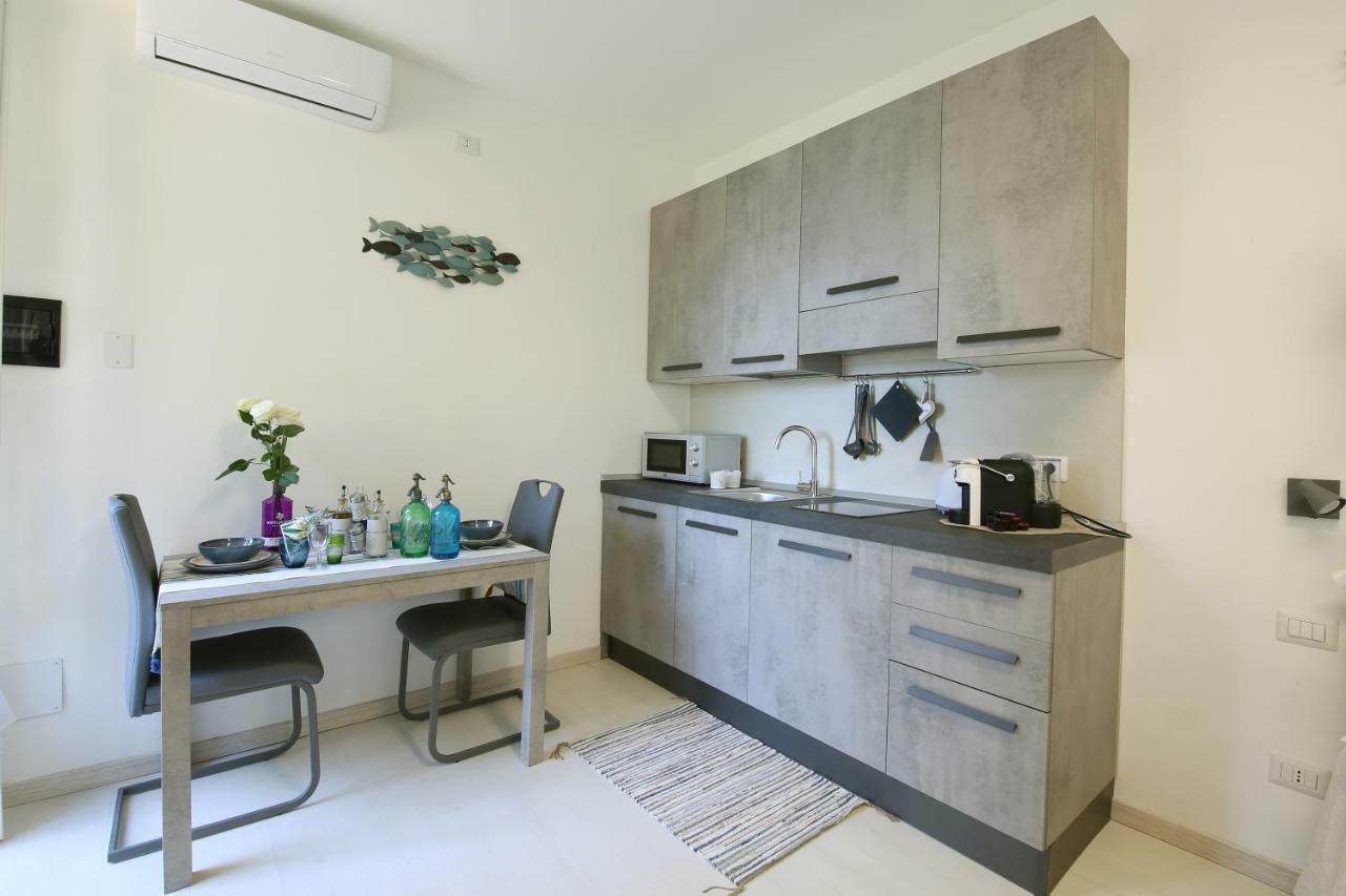 Apartment A Lago Private Beach And Parking Oliveto Lario Exterior foto